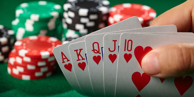 Tìm hiểu về quân bài tẩy poker
